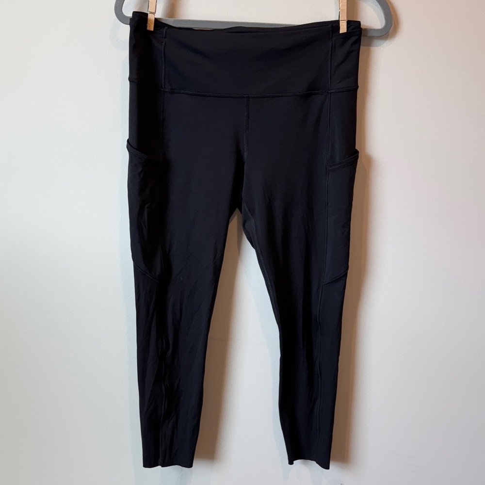 lululemon Black Fast & Free 7/8 Tight II Non-Reflective Nulux 25”